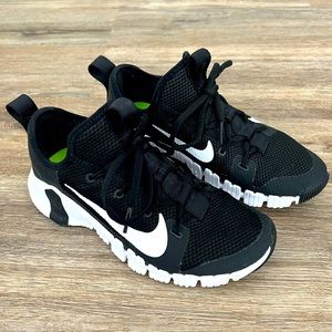 Nike Womens free Metcon 3 training shoes. Size 7